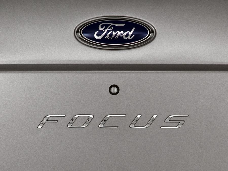  Ford Focus SEL 2008 года  (фото 7 из 23)